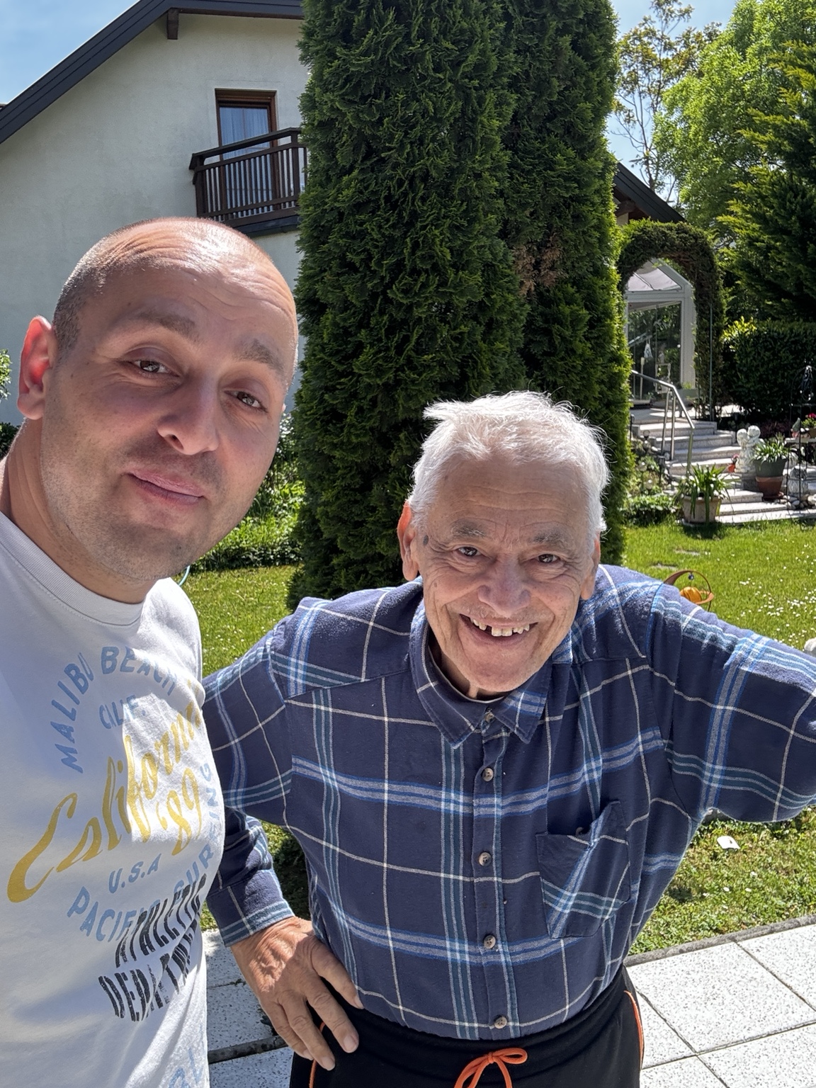 Klient auf dem Balkon